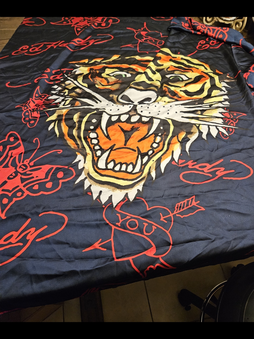 NEW Ed  Hardy TIGER Scarf